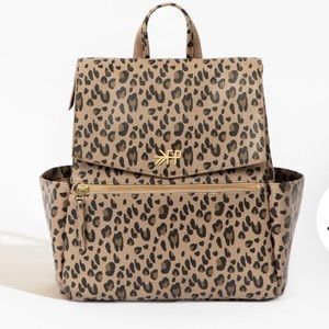 Freshly picked leopard mini used once for an hour